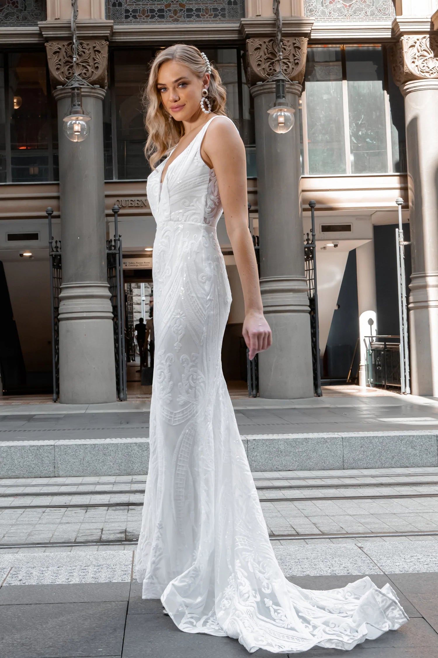Wedding Dress Under $1000 Style TH109