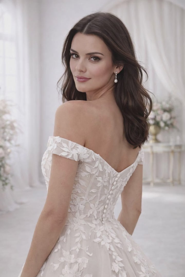 WEDDING BRIDAL GOWN STYLE VALENCIA PC