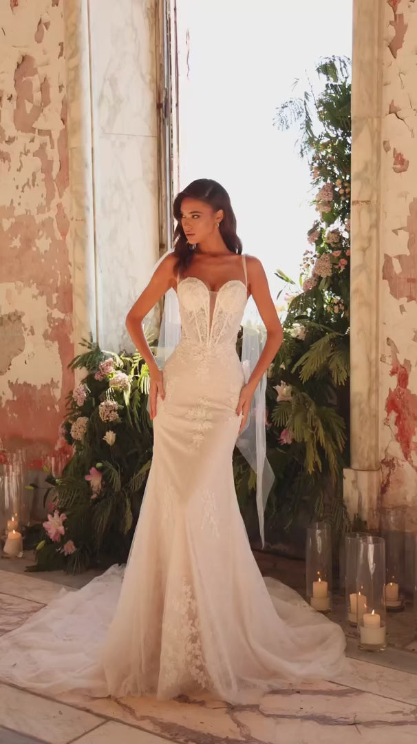 AMARRA WEDDING BRIDAL DRESS Style Autumn 89115
